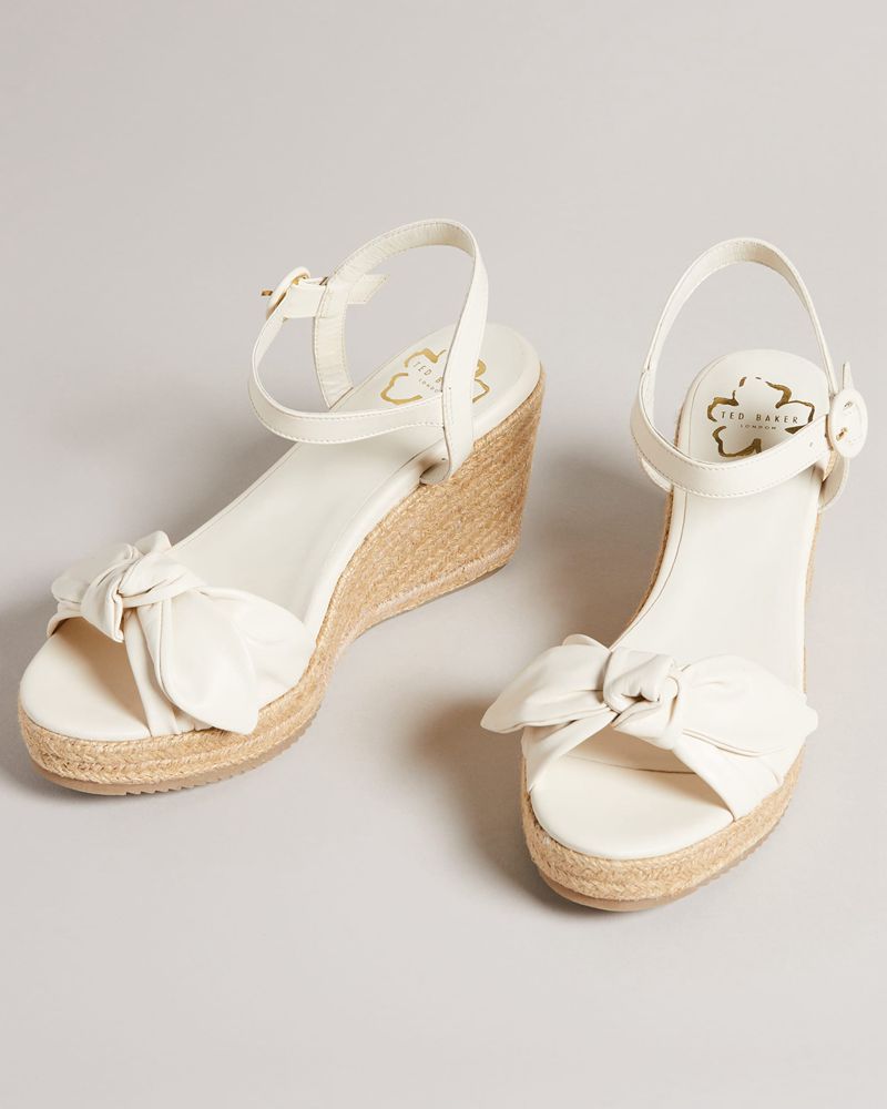 Ted Baker Bryanah Läder Bow Kilklack Höga Klackar Dam Vita | ONS-546018
