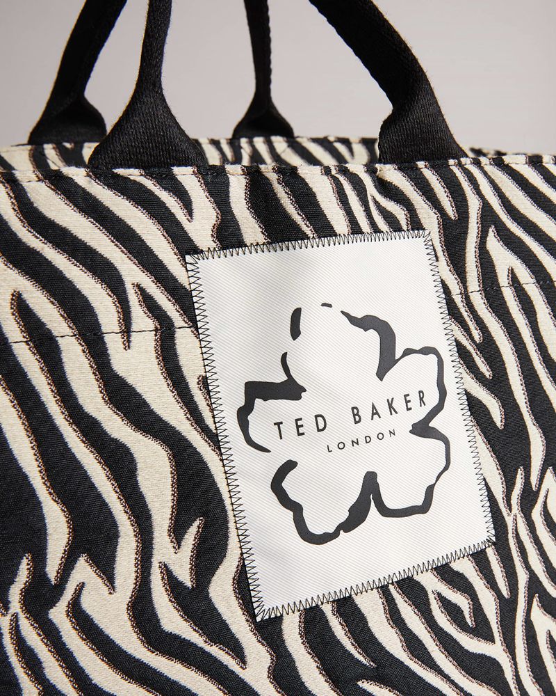 Ted Baker Cayzeba Zebra Detail Large Nylon Tote Väska Dam Vita | RJY-429861