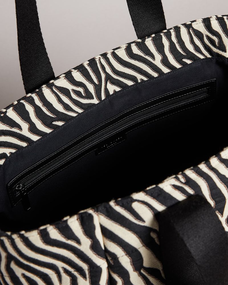 Ted Baker Cayzeba Zebra Detail Large Nylon Tote Väska Dam Vita | RJY-429861