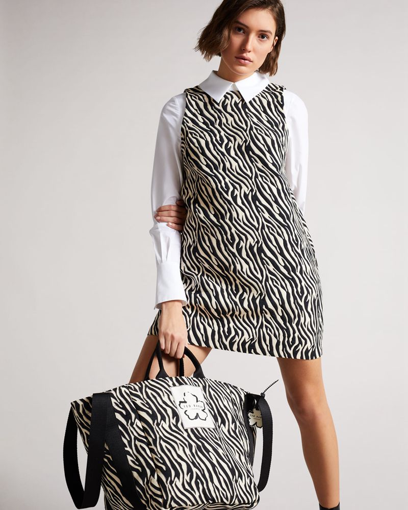 Ted Baker Cayzeba Zebra Detail Large Nylon Tote Väska Dam Vita | RJY-429861
