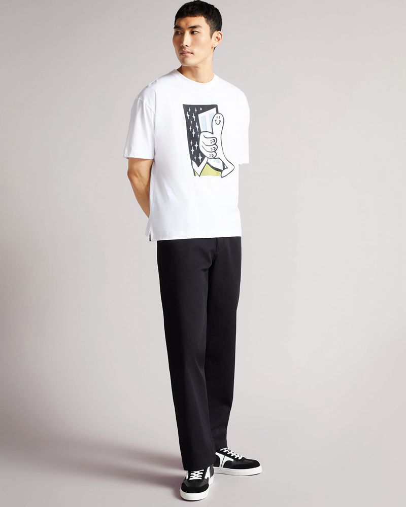 Ted Baker Cullin Ss Relaxed Fit Graphic Blast Herr Vita | KFB-756394