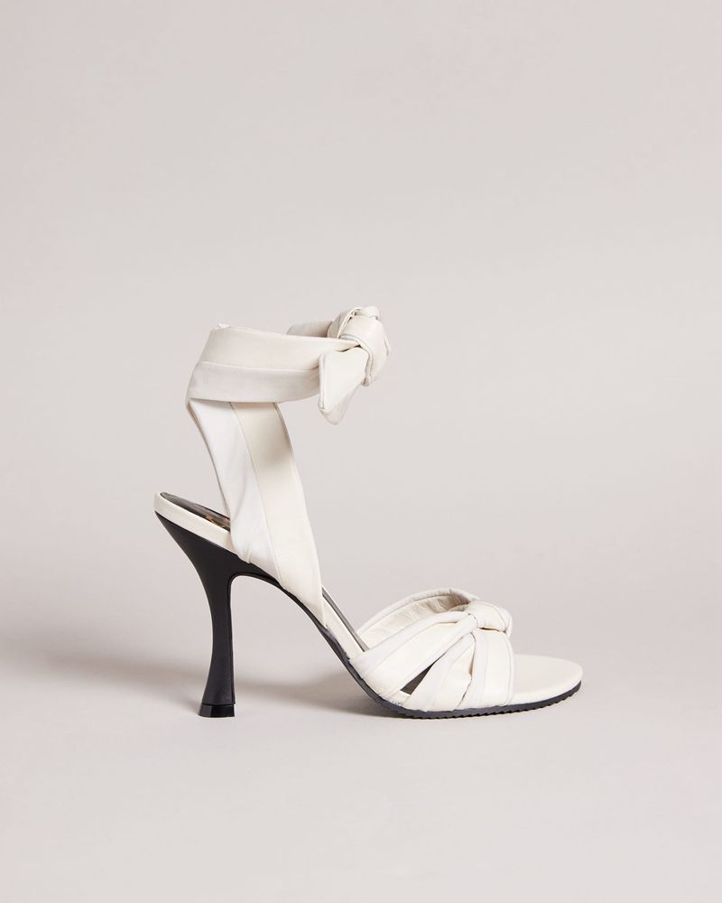 Ted Baker Ezrayah High Bows Höga Klackar Dam Vita | RYA-502347