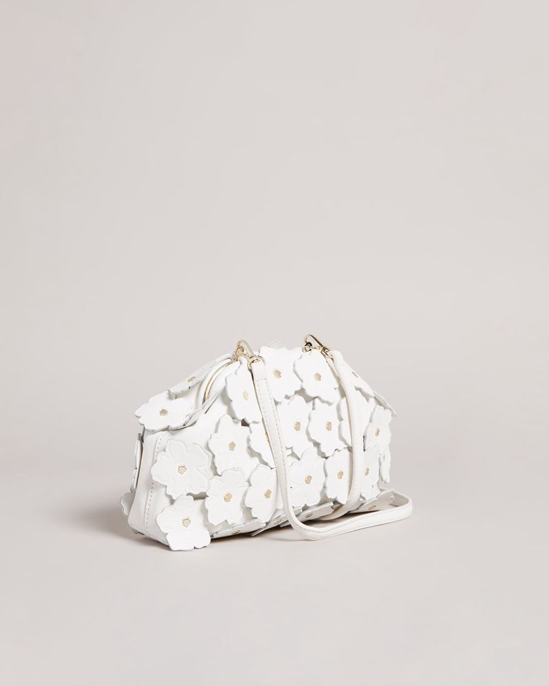 Ted Baker Floriah Flower Applique Frame Clutch Clutch Väska Dam Vita | HEN-293780