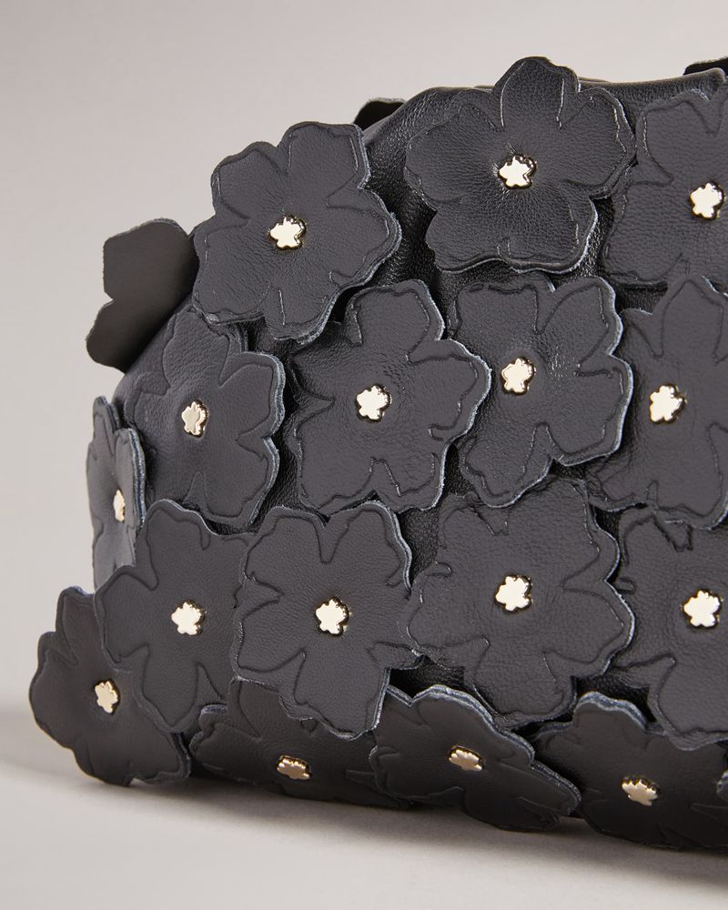 Ted Baker Floriah Flower Applique Frame Clutch Clutch Väska Dam Svarta | QIW-576048