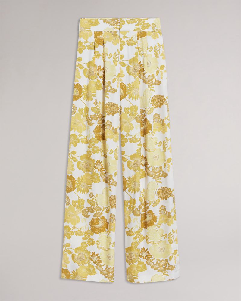 Ted Baker Ideline Pleated Breda Flood Length Shorts Dam Gula | ZCU-160925