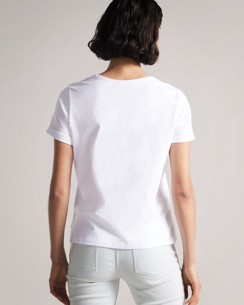 Ted Baker Miarna V-Neck Easy Fit Tee Blast Dam Vita | TRV-845012