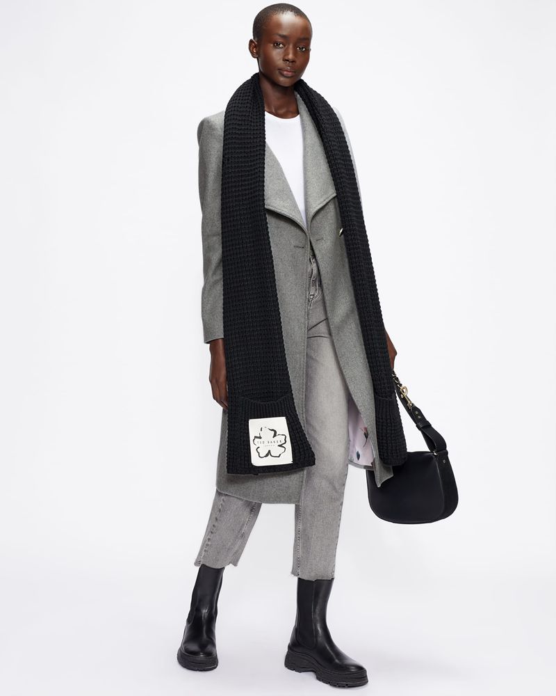 Ted Baker Rose Wool Wrap Rockar Dam Gray | XFK-370129