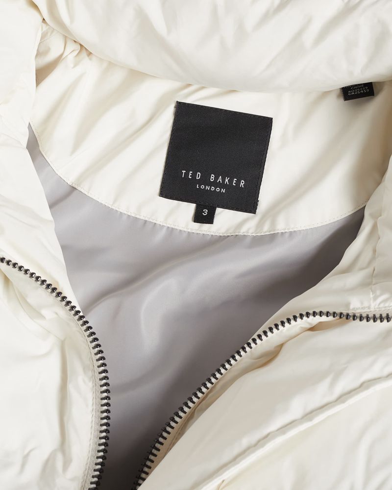 Ted Baker Superg Wadded Rockar Herr Vita | KMC-136807
